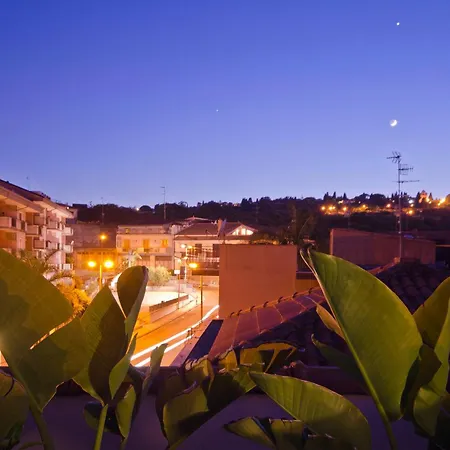 Holiday home Saint Philippe Maison Aci Catena