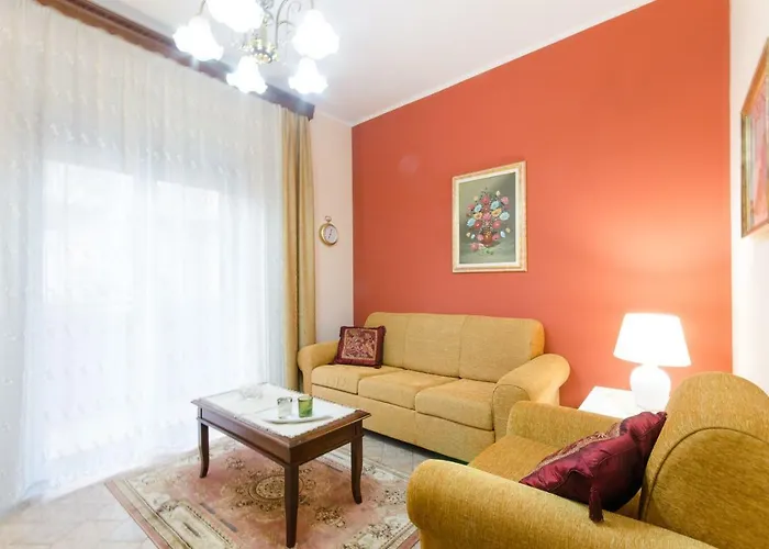 Saint Philippe Maison * Aci Catena